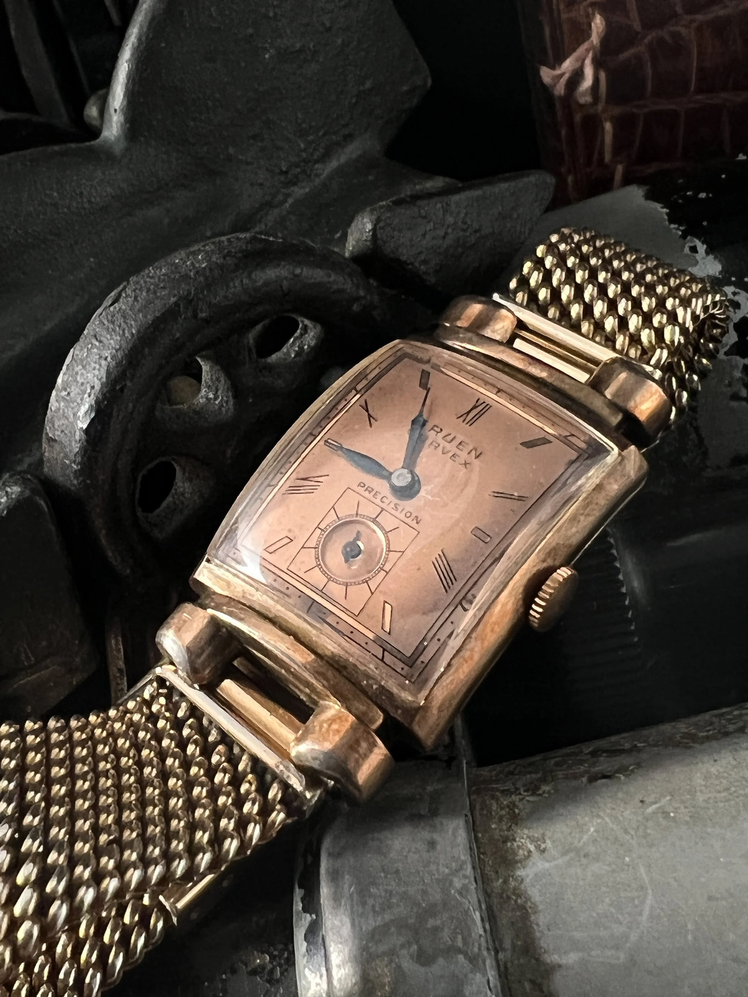 1940 s Gruen Curvex Rose Cool Vintage Watches